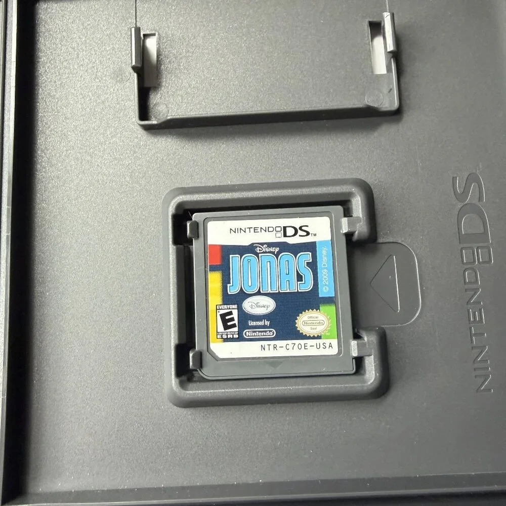 Disney Jonas Nintendo DS Game Complete Case Manual 2009 Y2K 00s Music